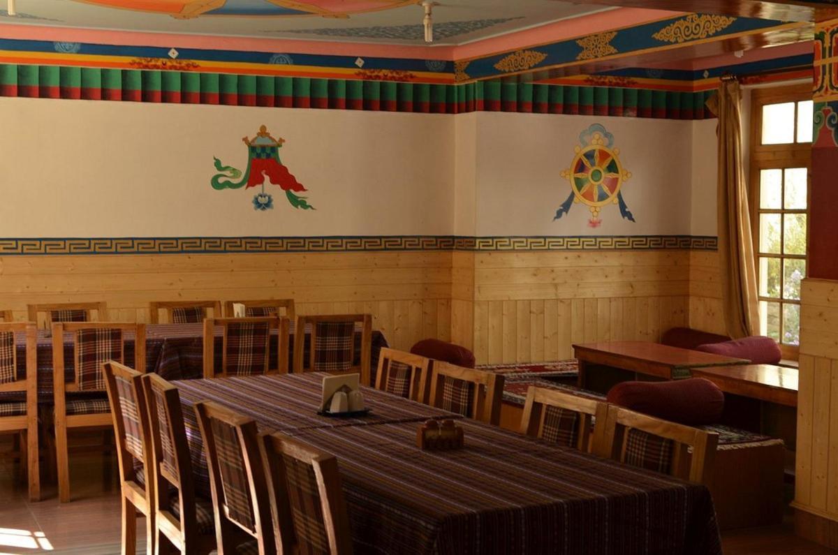 Barath Hotel & Guest House Leh Esterno foto
